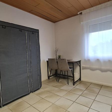 Zimmer Nr 7 Mit Privates Badezimmer In Juelich Hotel Kültér fotó